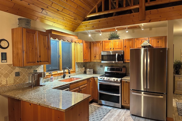 Frigorífic, microones, forn i placa de cuina