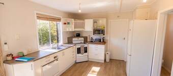 Ngahere Haven: private and centrally located