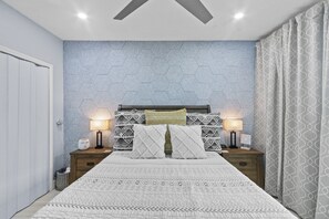 1 bedroom, in-room safe, iron/ironing board, free WiFi