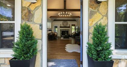 3King B | Firepit | Pet-Friendly | Short Walk DT