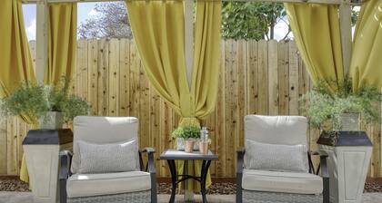 Quiet relaxing home - 15 minutes to Pismo Beach. Tesla Level 2 charging on site