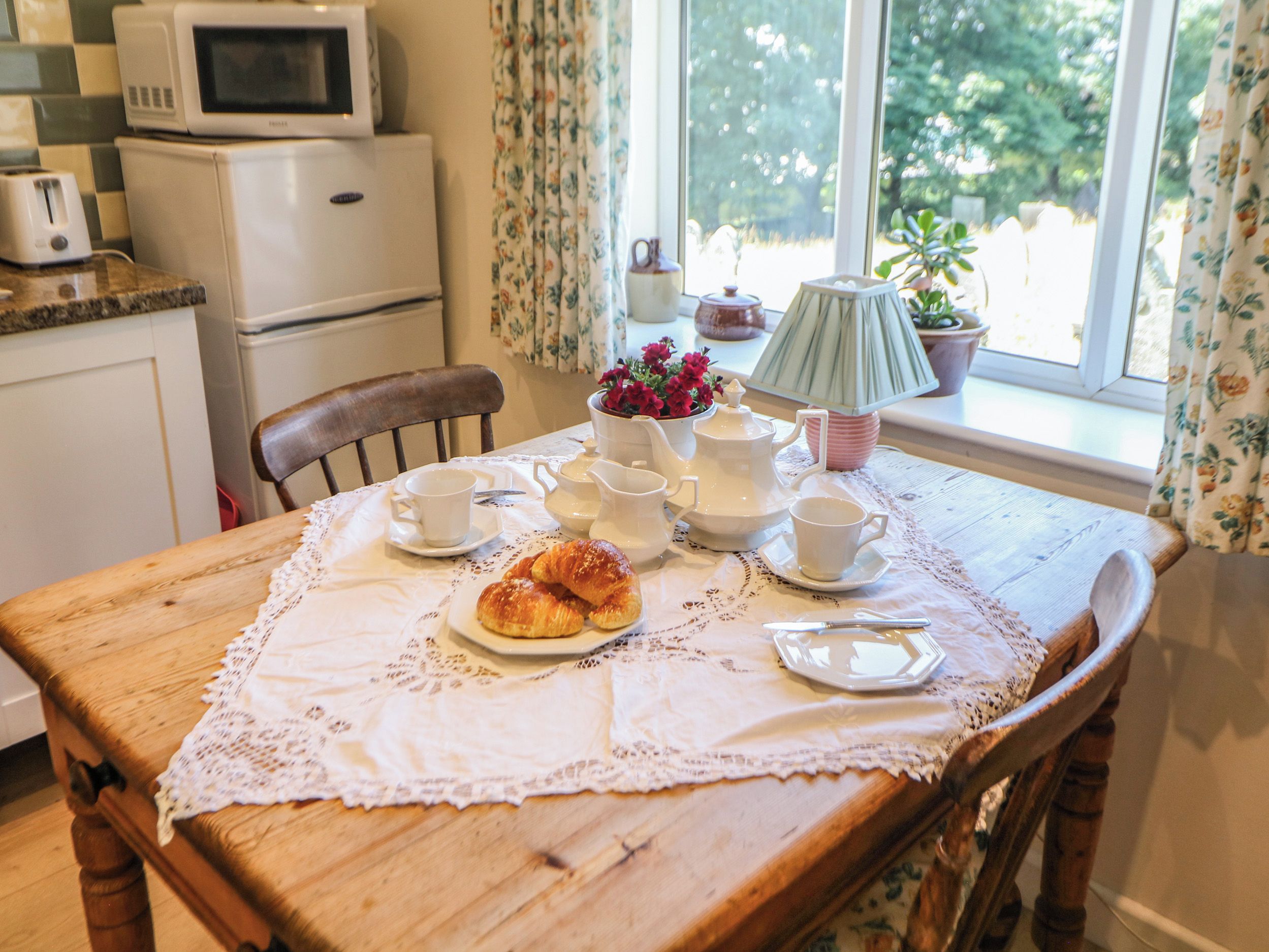 Cottage | Tempat makan