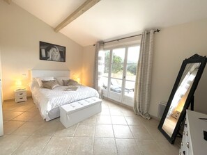 2 camere, una cassaforte in camera, ferro/asse da stiro