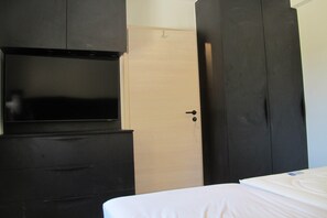 4 habitaciones, wifi y ropa de cama 