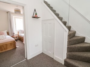 Cottage | 4 bedrooms, individually decorated, individually furnished, free WiFi - The Old Sweet Shop (Alnwick)