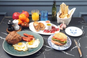 Daily buffet breakfast for a fee - Paseo de Gracia Hotel  (Barcelona)