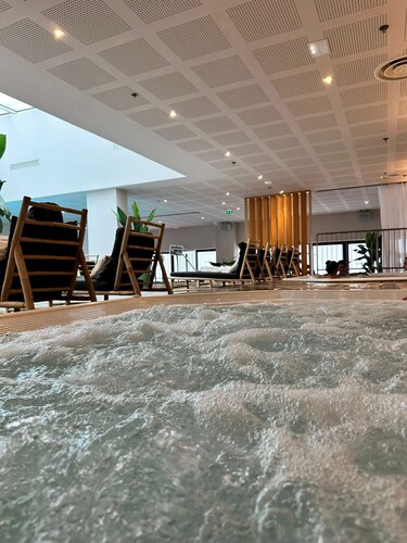 Apartment with the sea at your feet. Located 5 minutes' walk from the Christmas market.