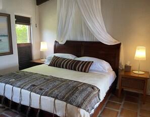 4 bedrooms, desk, iron/ironing board, free WiFi - Panoramic Oceanfront Views in Paradise (St. Croix)