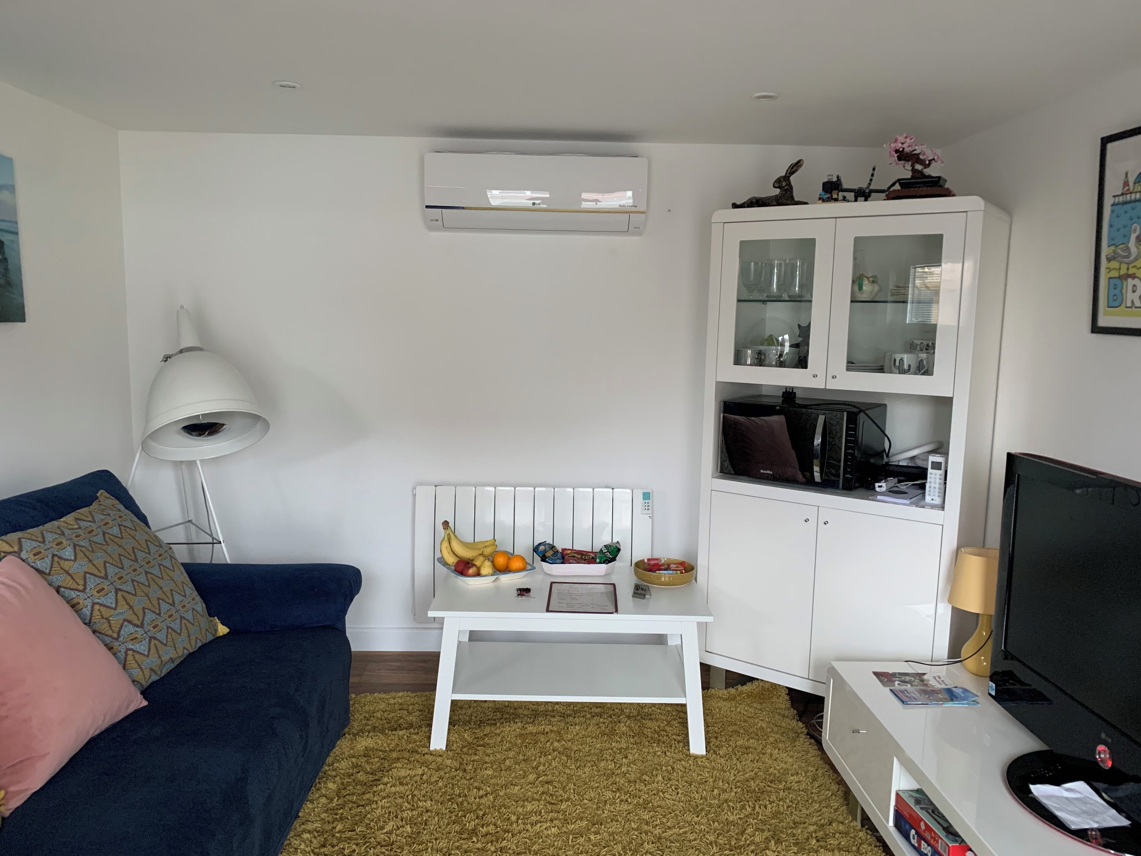 Cottage | Living area