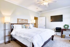 10 bedrooms, desk, iron/ironing board, free WiFi