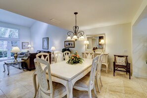 House, Multiple Beds, Pool Access, Garden View (14 Stoney Creek) | Dining - 14 Stoney Creek at The Sea Pines Resort (Hilton Head Island)