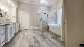 Ferienhaus, Mehrere Betten, Balkon, Poolblick (21 Green Heron) | Badezimmer | Handtücher