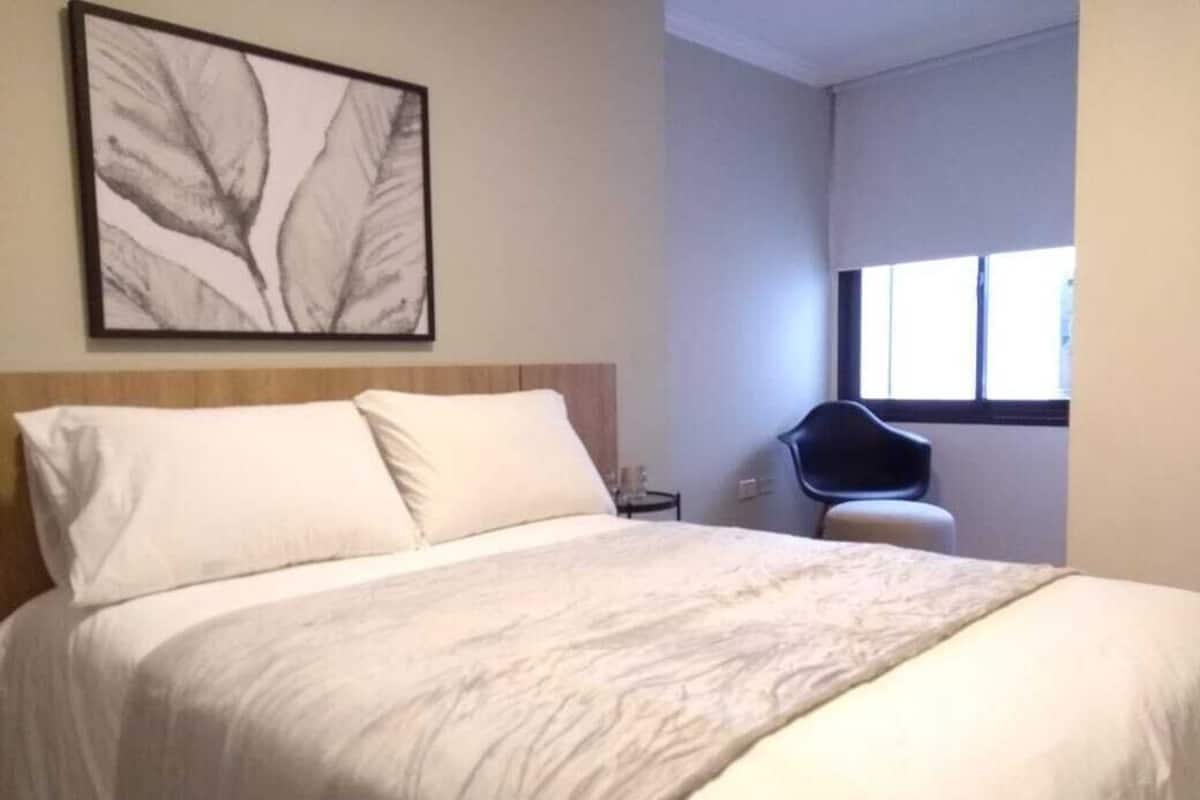 2 habitaciones y caja de seguridad en la habitación
