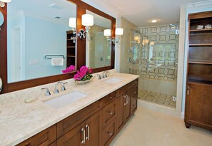Bathroom - 26 Audubon Pond at The Sea Pines Resort (Hilton Head Island)