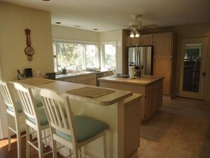 Private kitchen - 34 Baynard Park Rd. at The Sea Pines Resort (Hilton Head Island)