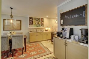 Villa, Multiple Beds, Kitchen, Garden View | Private kitchen | Fridge, microwave, oven, stovetop