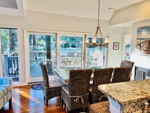 Casa, varias camas, cocina, vista a la alberca (58 Stoney Creek) | Restaurantes