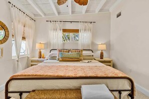 1 bedroom, desk, iron/ironing board, free WiFi