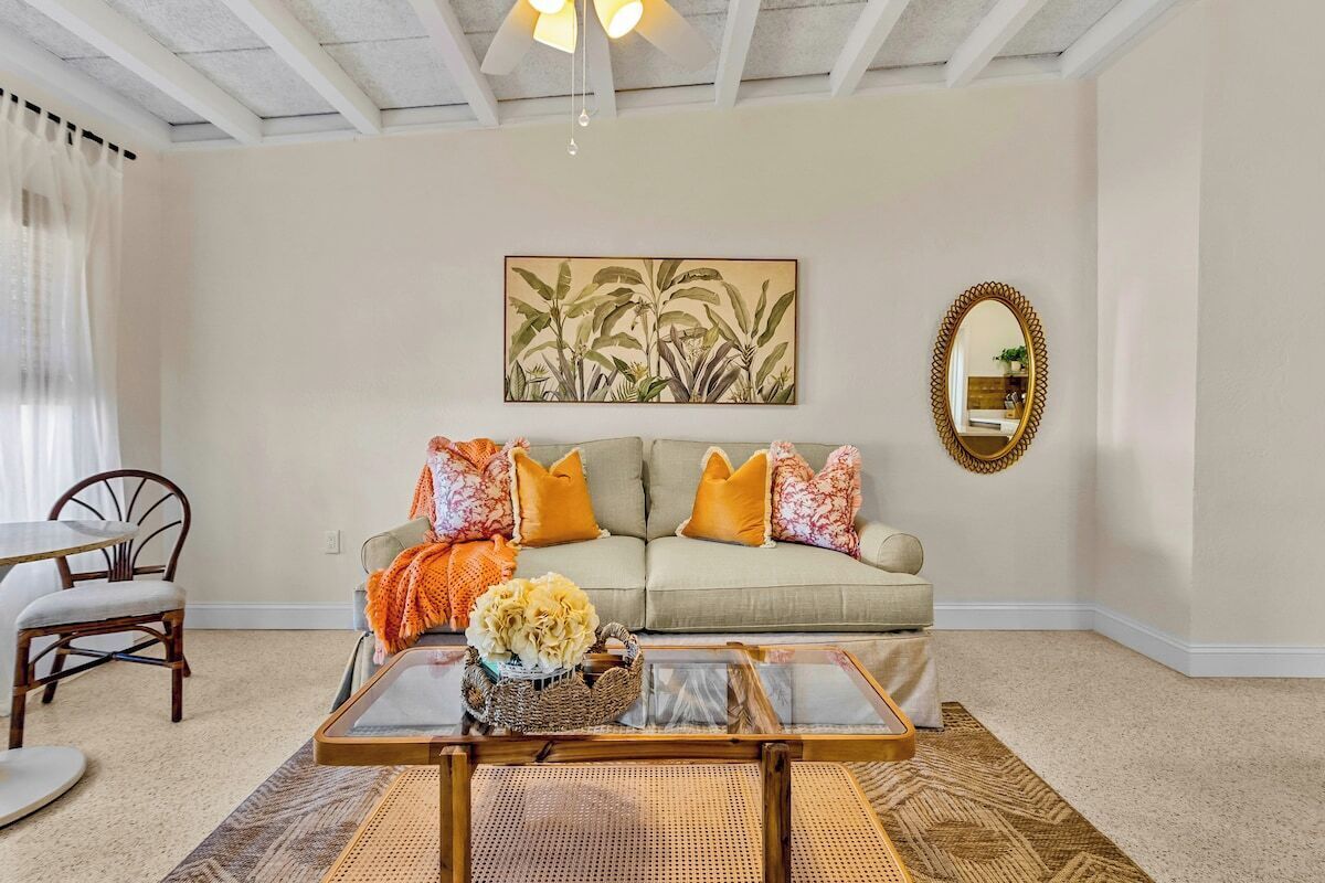 Luxury Beach Bungalow | Walk To Dining & Sunset - Largo, FL