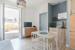 Dining - TERRASSE DU MAINE - Centre ville - Wifi (Saint-Nazaire)