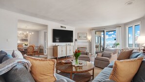 Unclassified image, 3 of 41, button - 303 Turtle Lane at The Sea Pines Resort (Hilton Head Island)