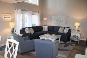 Villa, Multiple Beds, Kitchen, Garden View (241 Stoney Creek Villa) | Living area | 40-inch TV with cable channels