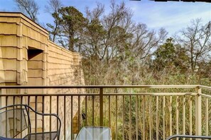 Villa, varias camas, cocina, vista al campo de golf | Áreas de la propiedad