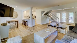 Villa, Multiple Beds, Kitchen, Golf View (506 Plantation Club Villas) | Living area - 506 Plantation Club Villas at The Sea Pines Resort (Hilton Head Island)