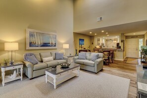 Villa, Multiple Beds, Kitchen, Garden View (561 Ocean Course) | Living area | 40-inch TV with cable channels - 561 Ocean Course at Sea Pines Resort (Hilton Head Island)