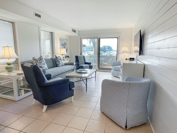 40–tuumainen televisio, jossa digitaalikanavat