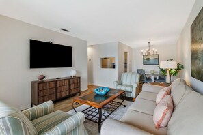 Villa, 1 King Bed, Kitchen (854 Ketch Court) | Living area | 40-inch TV with cable channels - 854 Ketch Court at The Sea Pines Resort (Hilton Head Island)