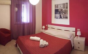 Down duvets, travel cot, free WiFi, bed sheets - Residence Eloisa (Balestrate)