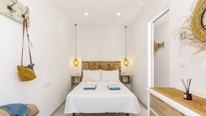 2 室のベッドルーム、アイロン / アイロン台、WiFi (無料)、ベッドシーツ