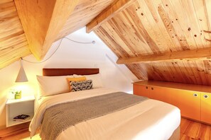 Unclassified image, 3 of 18, button