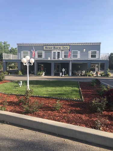 BEAUTIFUL RURAL AZTEC, home to the Aztec Ruins National Monument