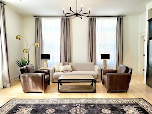 TV, fireplace - Downtown Main Street Luxury Studio (Deadwood)