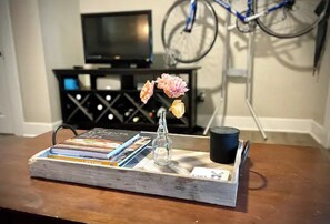 Interior - The Jefferson Duplex - 10min to Downtown! (Indianapolis)