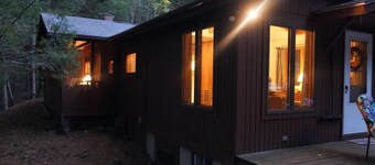 Deer Brook Cabin w/ Hot Tub, Fireplace & Brook