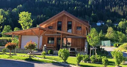 Kreischberg Chalet "16" in Murau with in-house wellness area