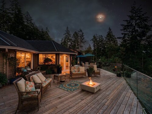 A's on the Bay - Family Retreat