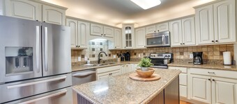 Cadiz Abode w/ Decks, Fire Pit, & Lake Access