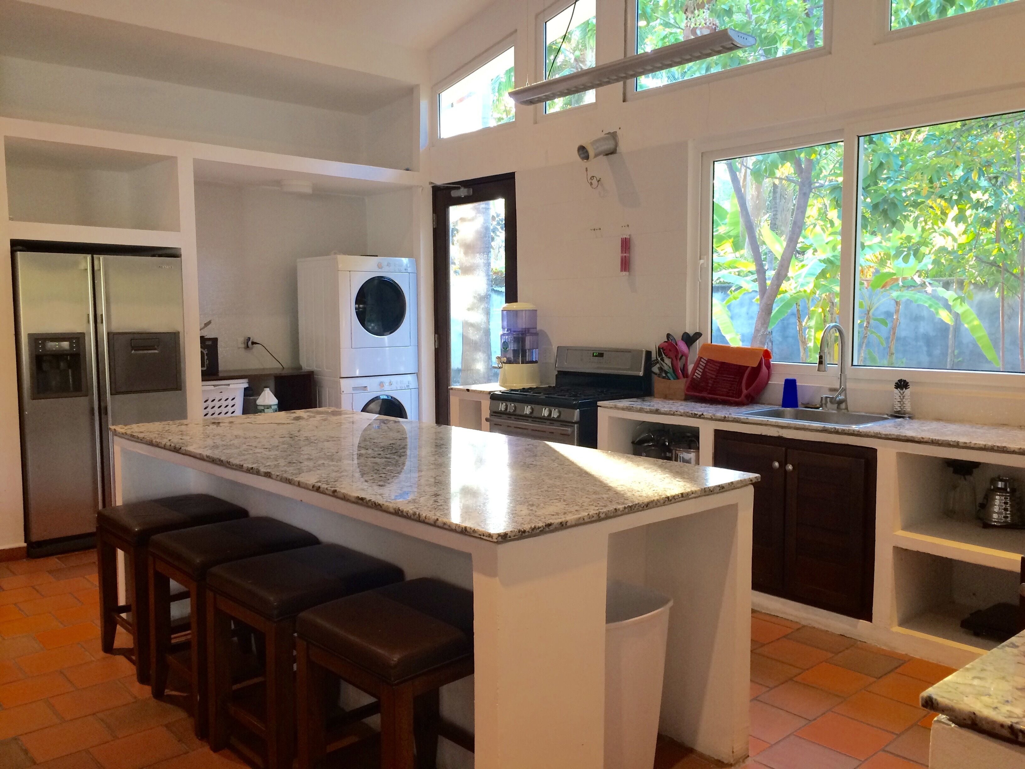 Micro-ondes, plaque de cuisson