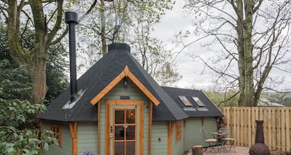 1-bed Cabin, 2 Adults, Outdoor Bath & Wood Burner