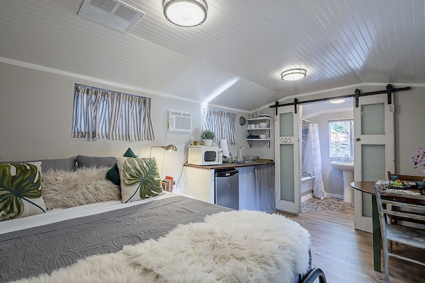 1 sovrum, strykjärn/strykbräda, gratis wi-fi och sängkläder