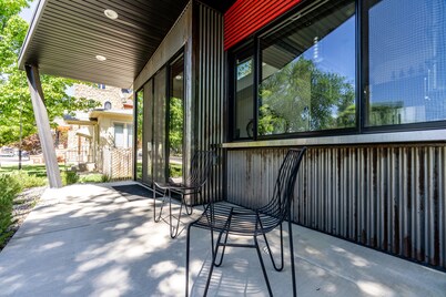 Modern Tiny Home Steps from the Heart of Fruita
