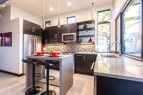 Modern Tiny Home Steps from the Heart of Fruita