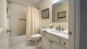 Bathroom - 1038 Caravel Court at The Sea Pines Resort (Hilton Head Island)