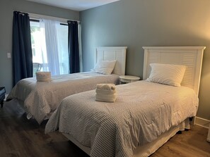 Villa, Multiple Beds, Kitchen, Garden View (1259 Harbour Town Club) | 4 bedrooms, free WiFi, bed sheets - 1259 Harbour Town Club at The Sea Pines Resort (Hilton Head Island)