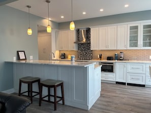 Villa, Multiple Beds, Kitchen, Garden View (1259 Harbour Town Club) | Private kitchen | Fridge, microwave, oven, stovetop