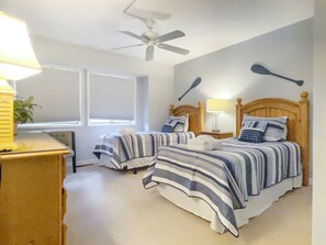 Room - 1404 South Beach Villa at The Sea Pines Resort (Hilton Head Island)